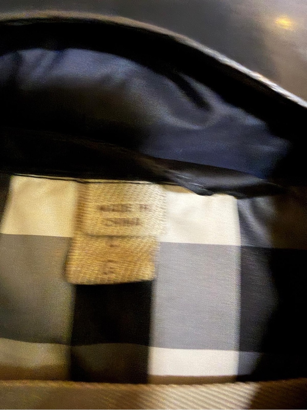 Burberry Quilted Navy Sleeveless Vest - Picture 6 of 9